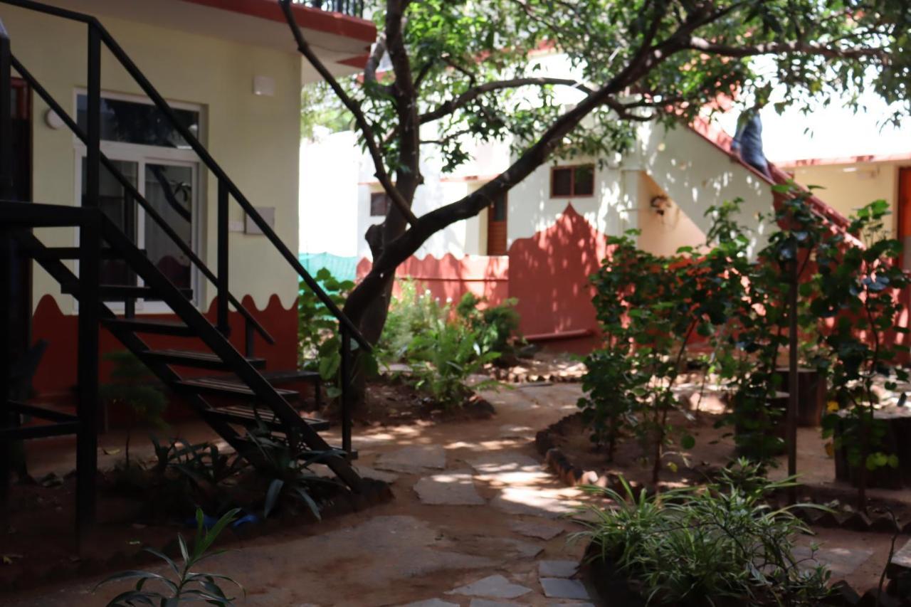 Pensjonat Da Mantra House Tiruvannāmalai Zewnętrze zdjęcie